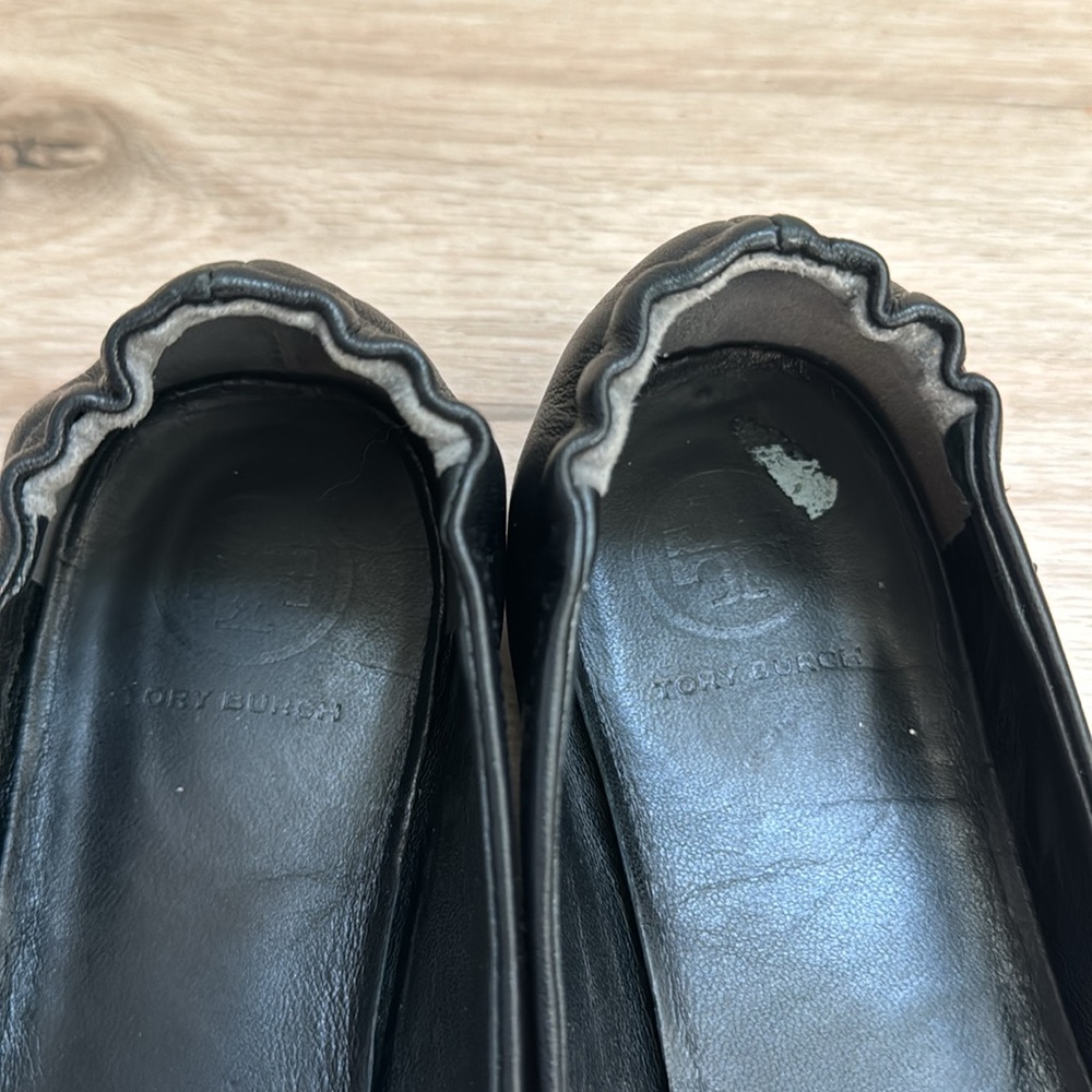 Tory Burch Minnie Ballet Flat in black/gold size 6.5 - Picture 3 of 6
